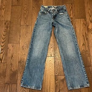 Low Rise Levi's jeans